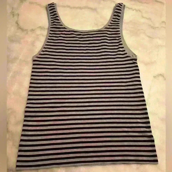 Soma Seamfree Striped Cami - Picture 2 of 9